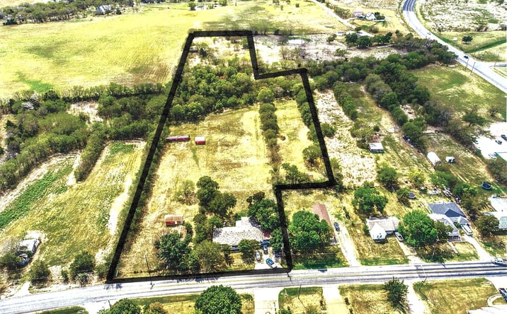 Pictures of Mixed Use, Land property located at 115 E Main St, Gunter, TX 75058 for sales - image #1