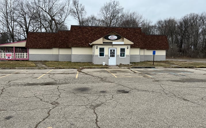 Pictures of Business for Sale, Mixed Use, Retail property located at 3457 N Genesee Rd, Flint, MI 48506 for sales - image #1
