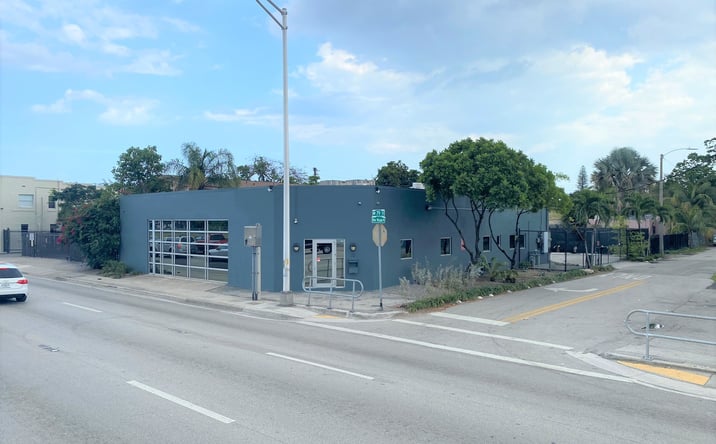 Pictures of Retail property located at 72 NW 79th St, Miami, FL 33150 for sales - image #1
