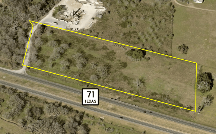 Pictures of Land property located at 846 State Hwy 71, Smithville, TX 78957 for sales - image #1