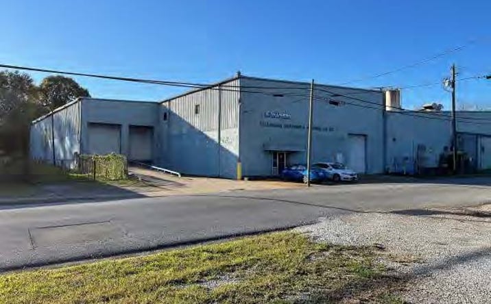 Pictures of Industrial property located at 228 Court Street N, Talladega, AL 35160 for sales - image #1