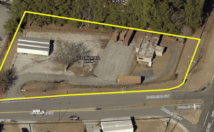 Pictures of Retail property located at 5220 Bucknell Dr SW, Atlanta, GA 30336 for sales - image #1