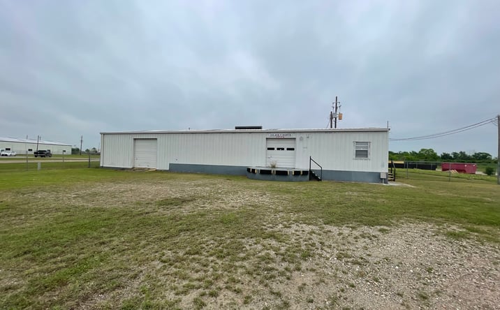 Pictures of Industrial property located at 723 Avenue F, Bay City, TX 77414 for sales - image #1