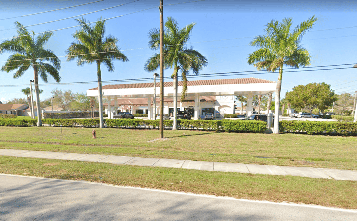 Pictures of Retail property located at 1293 SW Del Rio Blvd, Port St. Lucie, FL 34953 for sales - image #1