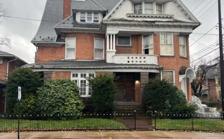 Pictures of Multifamily property located at 292 S Franklin St, Wilkes-Barre, PA 18701 for sales - image #1