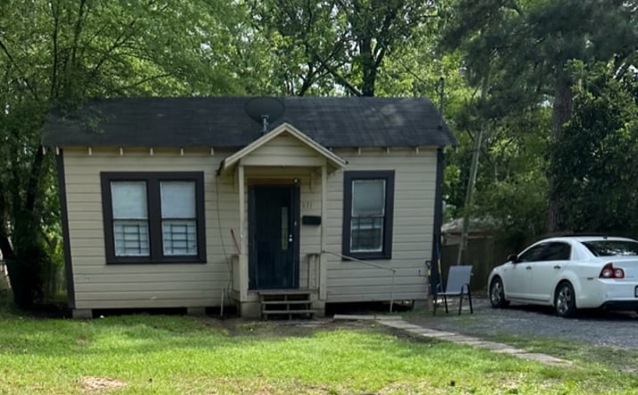 Pictures of Multifamily property located at 628 Harrison St, Shreveport, LA 71106 for sales - image #1