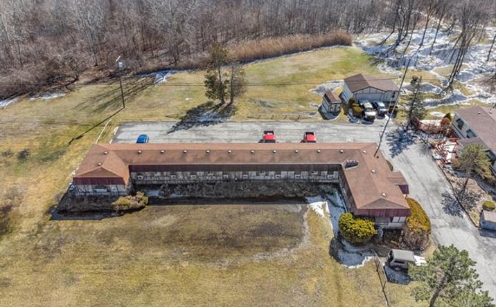 Pictures of Business for Sale, Hospitality property located at 11920 Telegraph Road, Carleton, MI 48117 for sales - image #1