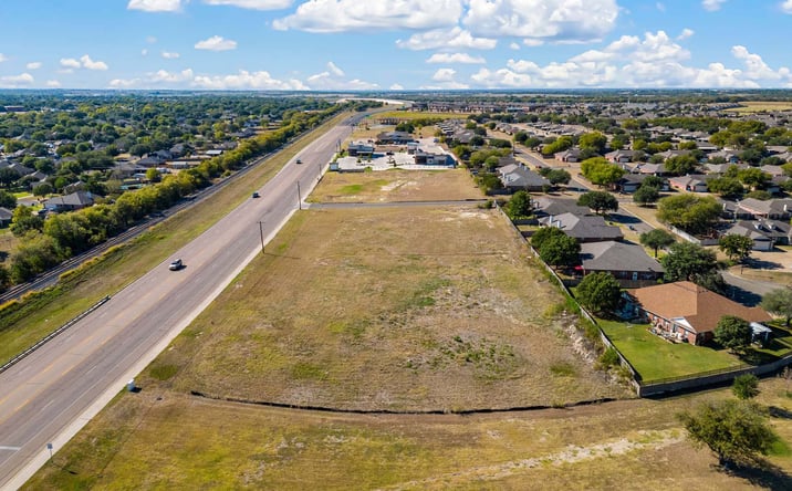 Pictures of Land property located at 2.84 Acres Hewitt Dr, Hewitt, TX 76643 for sales - image #1