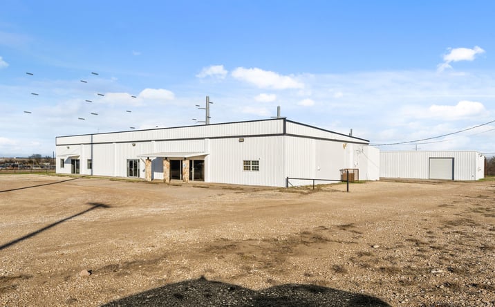 Pictures of Industrial property located at 3509 N 3rd St, Temple, TX 76501 for sales - image #1