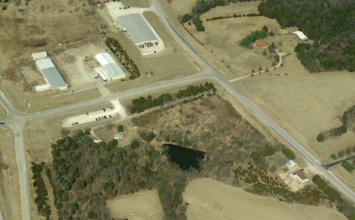 Pictures of Land property located at 10040 Highway O, Ste Genevieve, MO 63673 for sales - image #1