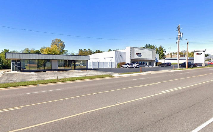 Pictures of Retail, Office, Industrial property located at 1604 N Illinois St, Swansea, IL 62226 for sales - image #1