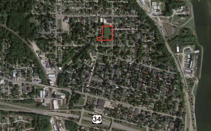 Pictures of Land property located at N. 9Th Street & Oak St, Burlington, IA 52601 for sales - image #1