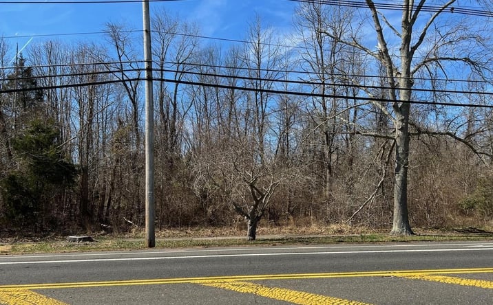 Pictures of Land property located at 328 Stokes Rd, Medford, NJ 08055 for sales - image #1