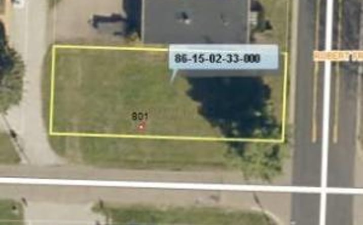 Pictures of Land property located at 801 Leonard Avenue, Zanesville, OH 43701 for sales - image #1
