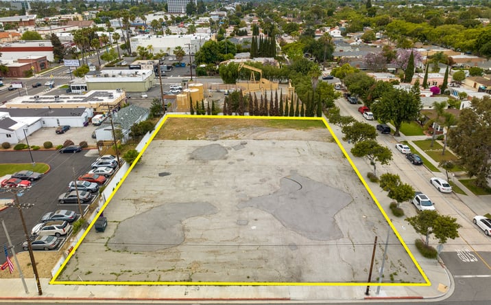 Pictures of Land property located at 675 E Wardlow, Long Beach, CA 90807 for sales - image #1