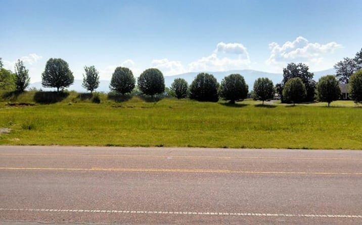 Pictures of Land property located at 0002 Main Street ( Tract #2 ), Pikeville, TN 37367 for sales - image #1
