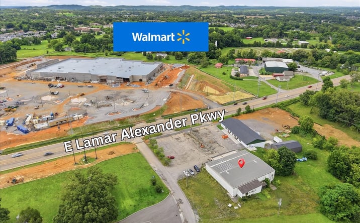 Pictures of Retail, Industrial property located at 2808 E Lamar Alexander Pkwy, Maryville, TN 37804 for sales - image #1