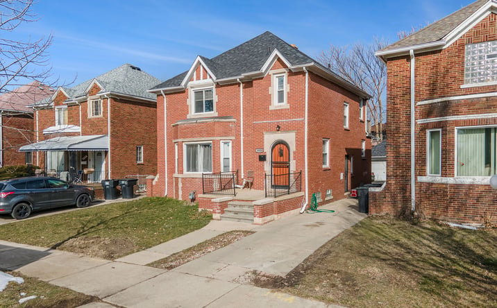 Pictures of Multifamily property located at 16500 Birwood St, Detroit, MI 48221 for sales - image #1