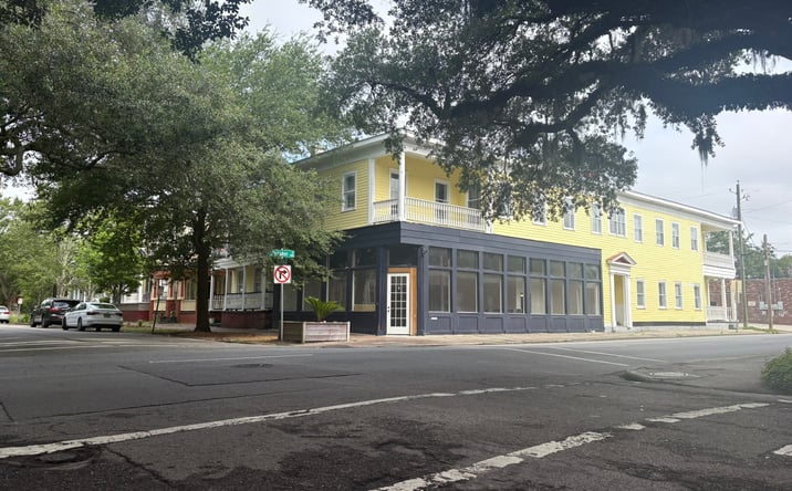 Pictures of Mixed Use, Multifamily, Office, Retail property located at 102 W Duffy St, Savannah, GA 31401 for sales - image #1