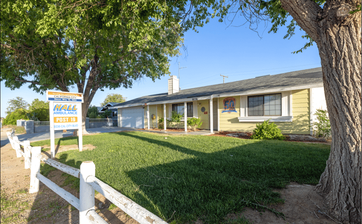 Pictures of Office property located at 9236 California City Blvd, California City, CA 93505 for sales - image #1