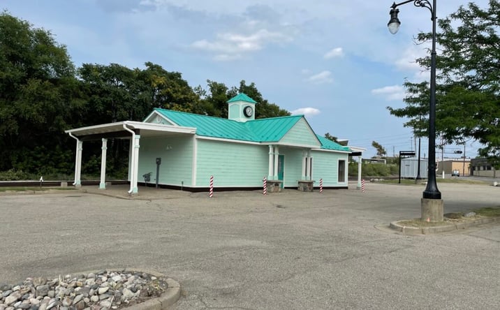 Pictures of Retail property located at 431 Wealthy St SW, Grand Rapids, MI 49503 for sales - image #1