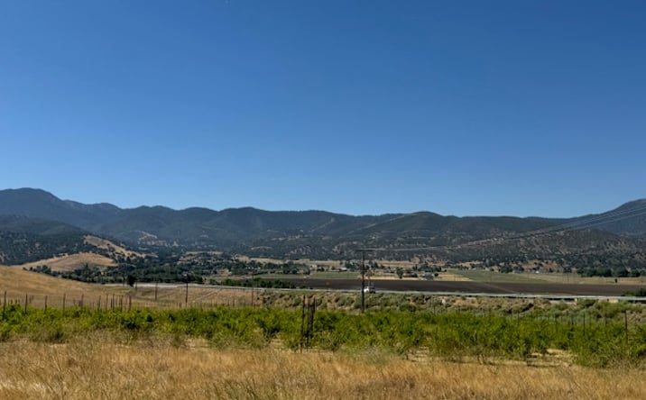 Pictures of Land property located at 22649 CA-202, Tehachapi, CA 93561 for sales - image #1