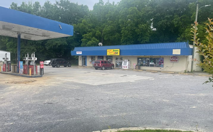 Pictures of Retail property located at 4801 Lamb Ave, Union Point, GA 30669 for sales - image #1