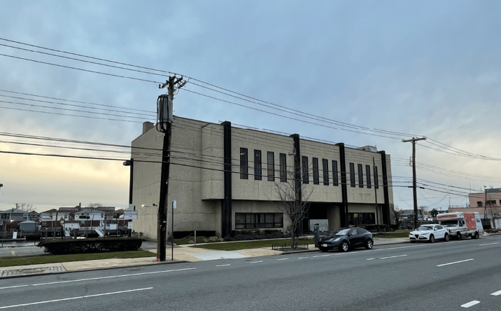 Pictures of Retail, Office property located at 158-29 Cross Bay Blvd, Queens, NY 11414 for sales - image #1
