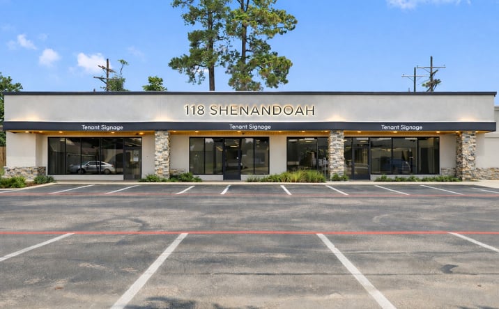 Pictures of Retail, Office property located at 118 Shenandoah Dr, Shenandoah, TX 77381 for sales - image #1