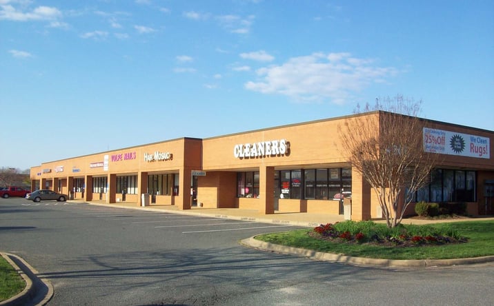 Pictures of Retail property located at 4300 Plank Road, Fredericksburg, VA 22407 for sales - image #1