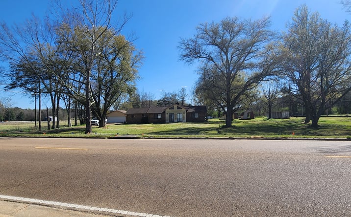 Pictures of Land property located at 7523 Siwell Rd, Byram, MS 39272 for sales - image #1