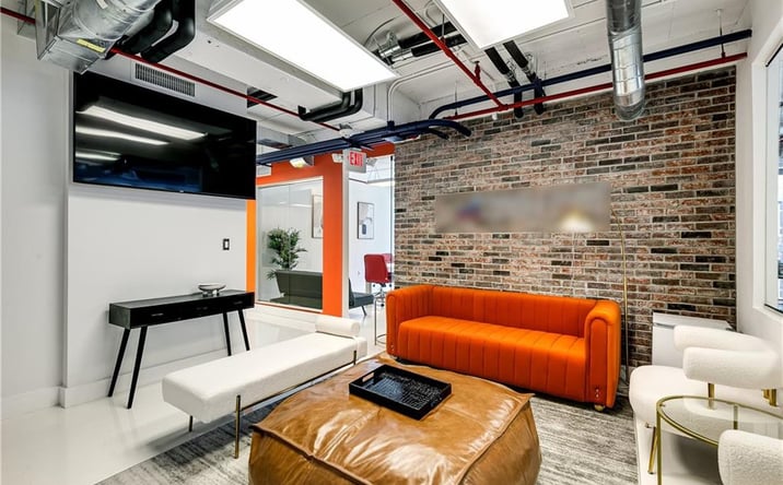 Pictures of Office property located at 14 NE 1st Avenue, Miami, FL 33132 for sales - image #1