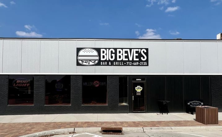 Pictures of Retail property located at 1004 Main St, Manson, IA 50563 for sales - image #1