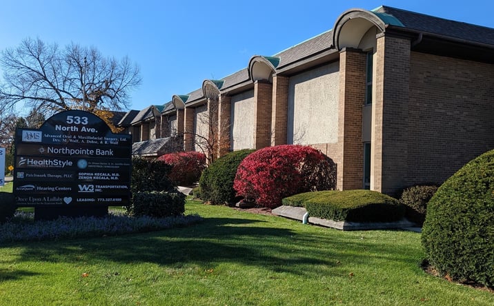 Pictures of Office property located at 533 W North Ave, Elmhurst, IL 60126 for sales - image #1