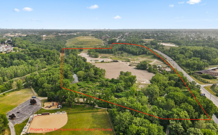 Pictures of Land property located at 5000 Warner Rd, Garfield Heights, OH 44125 for sales - image #1