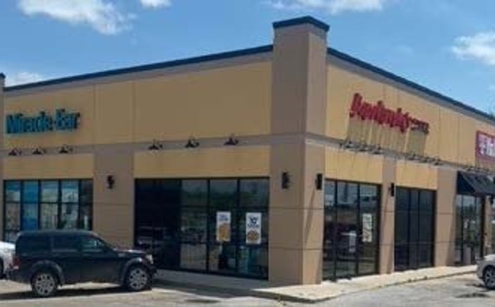 Pictures of Retail property located at 2500 S Center, Marshalltown, IA 50158 for sales - image #1