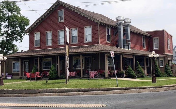 Pictures of Mixed Use property located at 452 E Cumberland St, Lebanon, PA 17042 for sales - image #1