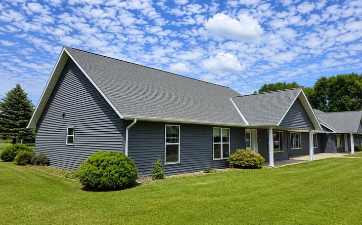 Pictures of Multifamily property located at 1806 Lincoln Ave, Montevideo, MN 56265 for sales - image #1