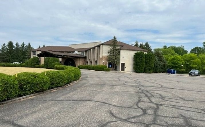 Pictures of Retail, Office, Industrial, Hospitality, Land property located at 3820 Roosevelt Rd, St. Cloud, MN 56301 for sales - image #1