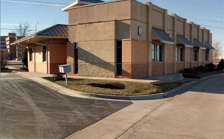 Pictures of Office property located at 20670 W 151st Street, Olathe, KS 66061 for sales - image #1