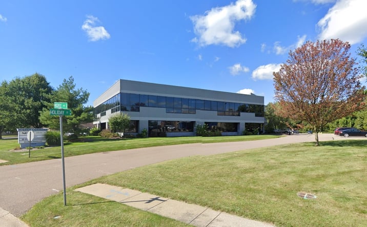 Pictures of Office property located at 4825 Higbee Ave NW, Canton, OH 44718 for sales - image #1