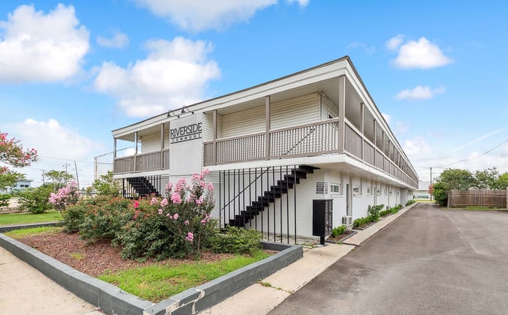 Pictures of Multifamily property located at 251 Barry Ave, Jefferson, LA 70121 for sales - image #1