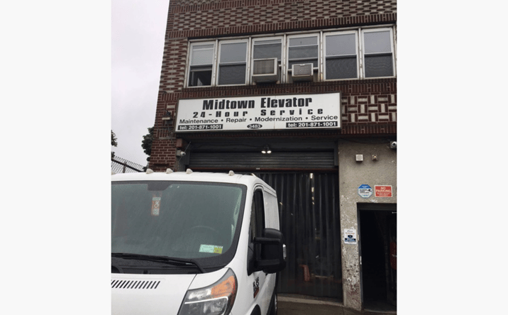 Pictures of Retail property located at 3483 Fort Hamilton Pkwy, Brooklyn, NY 11218 for sales - image #1