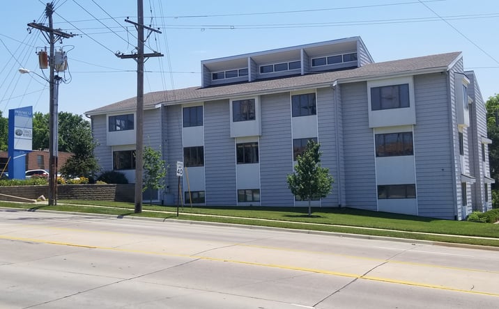 Pictures of Office property located at 3715 SW 29th St, Topeka, KS 66614 for sales - image #1