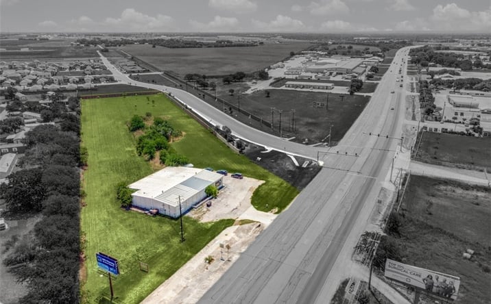 Pictures of Land property located at 2485 N State HIGHWAY 46, Seguin, TX 78155 for sales - image #1