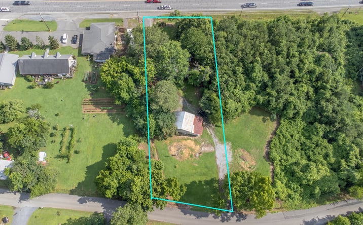 Pictures of Office property located at 3331 Chatsworth Hwy, Dalton, GA 30721 for sales - image #1