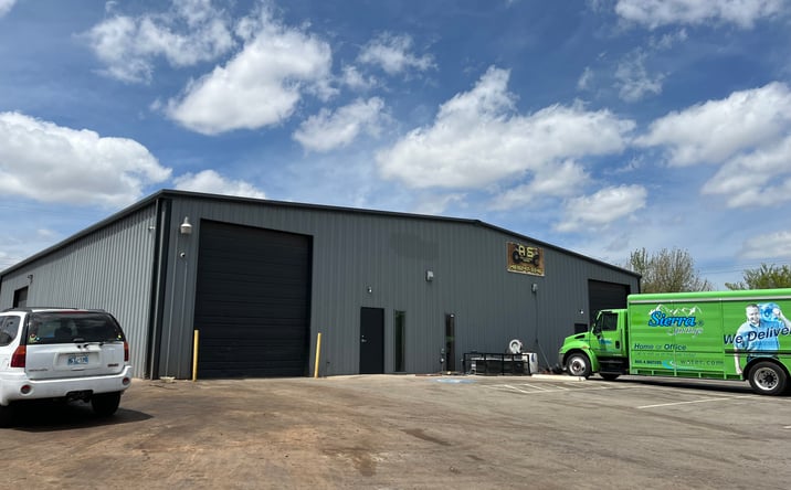 Pictures of Industrial property located at 3900-3902 SW 29th St, Oklahoma City, OK 73179 for sales - image #1