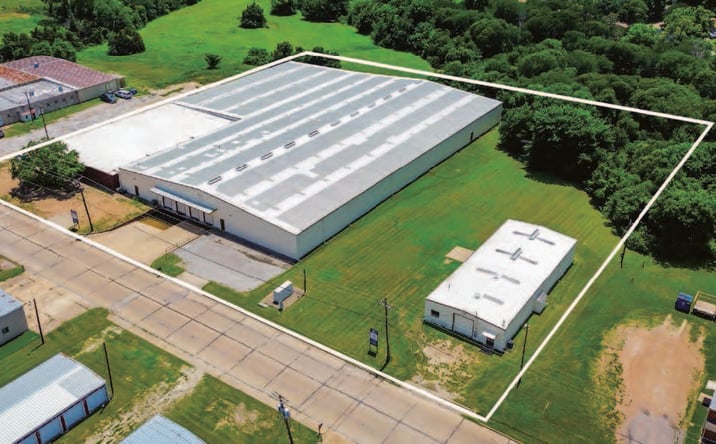 Pictures of Industrial property located at 2407 & 2411 N Preston Street, Ennis, TX 75119 for sales - image #1