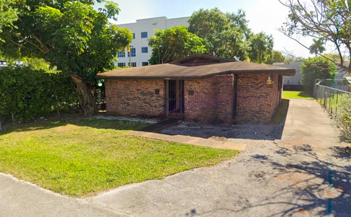 Pictures of Office property located at 9443 Old Dixie Highway, Miami, FL 33156 for sales - image #1