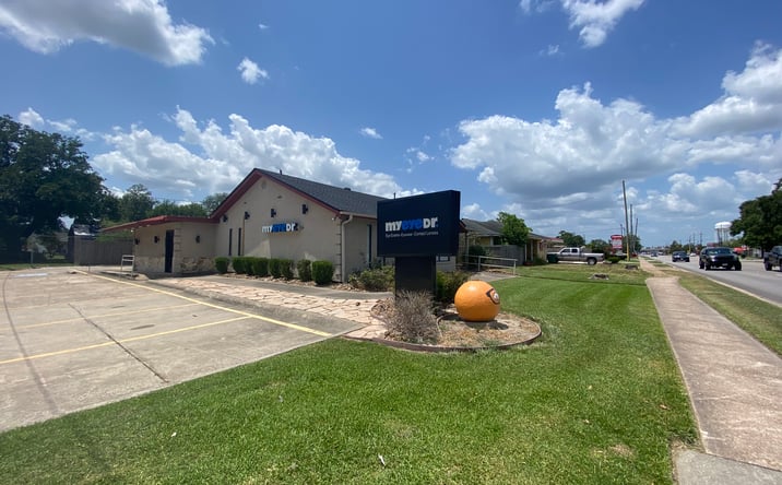 Pictures of Retail, Office, Mixed Use property located at 2401, 2403, 2405 N. 16th Street, Orange, TX 77630 for sales - image #1